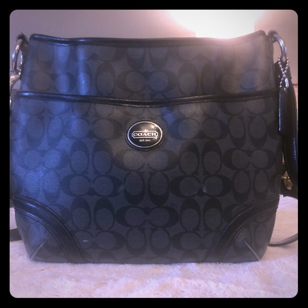 ❤️COACH BLACK LEATHER CROSSBODY BAG GOOD CONDITION